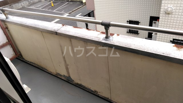 20/30 バルコニー