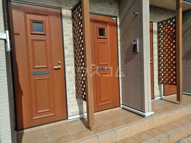 29/30 エントランス