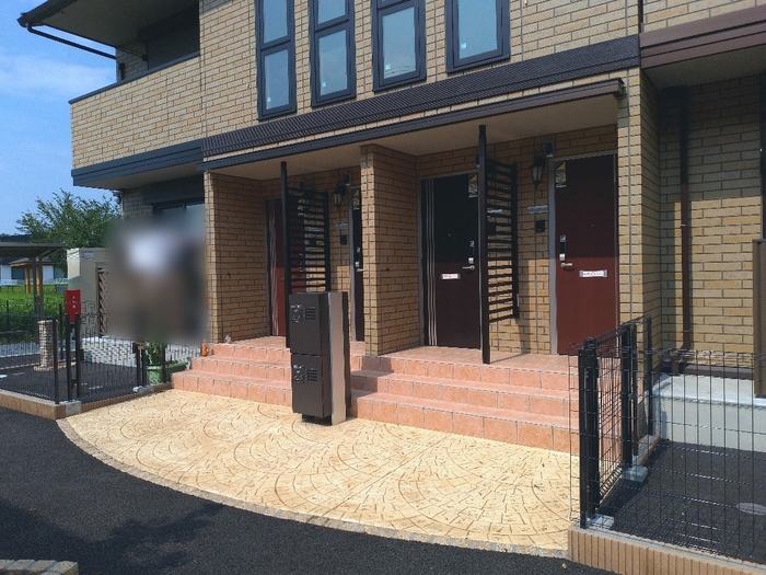 19/22 エントランス