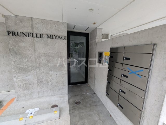 2/10 エントランス