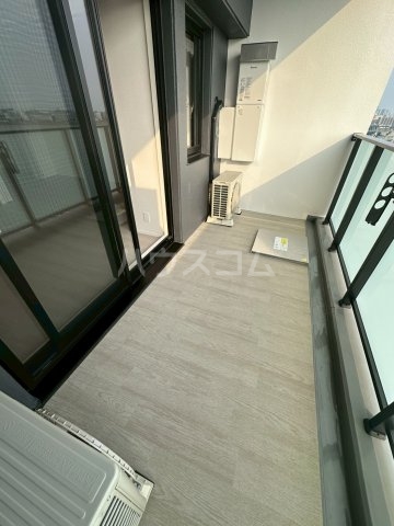 21/30 バルコニー