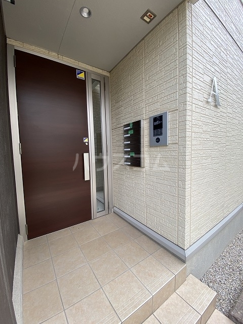 2/13 エントランス