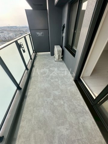 20/30 バルコニー