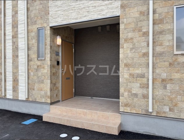 15/20 エントランス