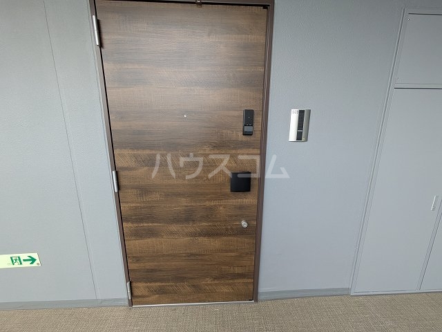 29/30 エントランス