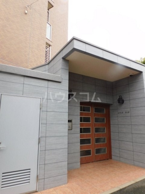 2/8 エントランス