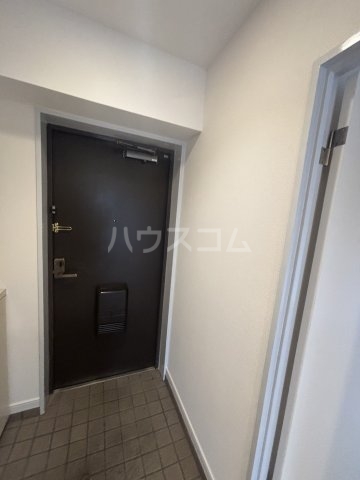 14/30 玄関