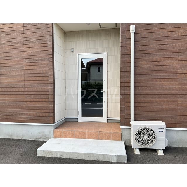 21/24 エントランス