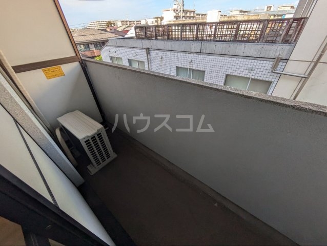 19/30 バルコニー