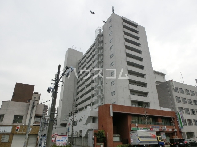 15/17 エントランス