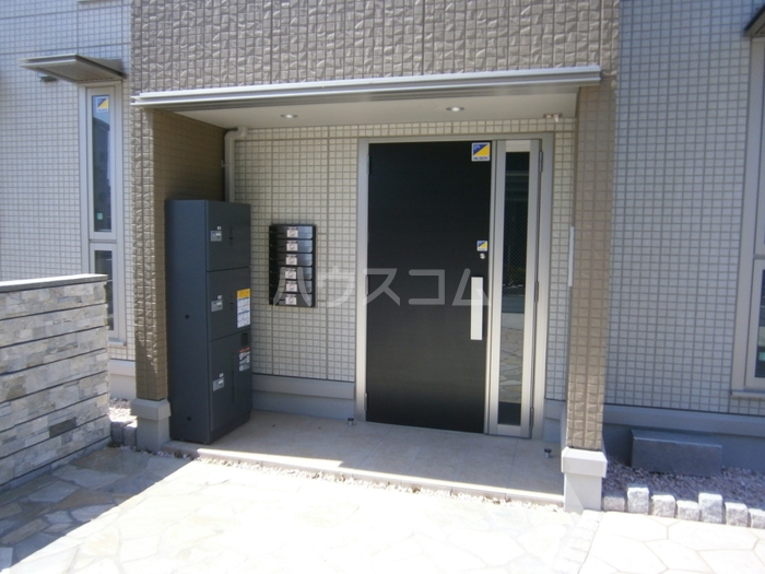 2/13 エントランス