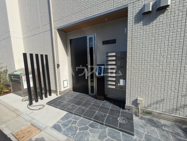 29/30 エントランス