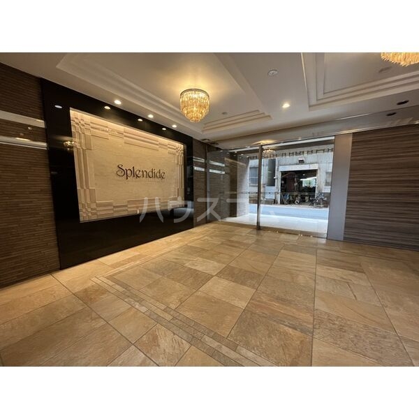 2/13 エントランス