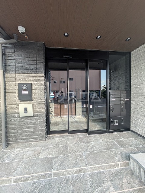 29/30 エントランス