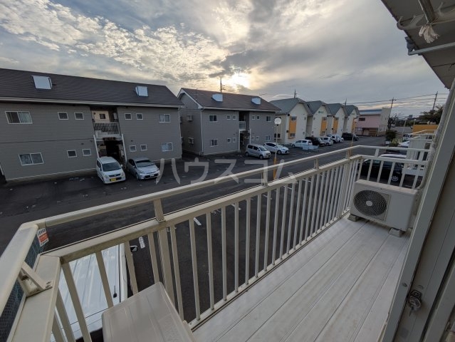 13/23 バルコニー