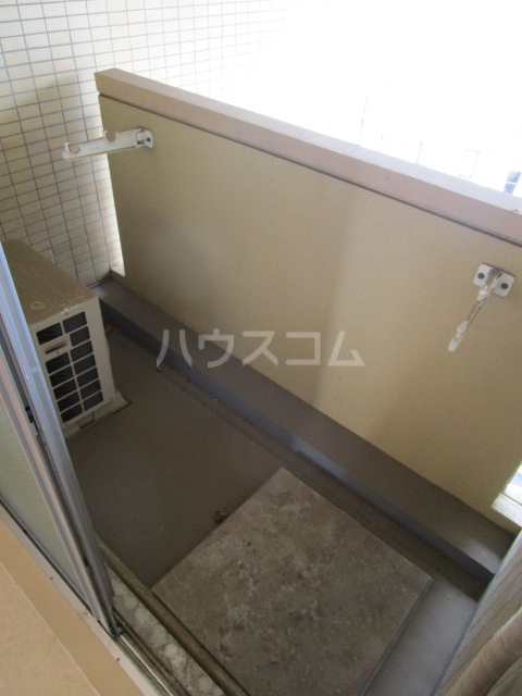 13/30 バルコニー