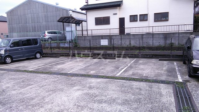 21/23 駐車場