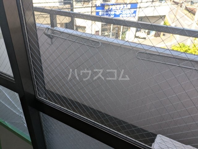 19/25 バルコニー