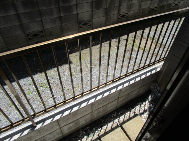 20/30 バルコニー