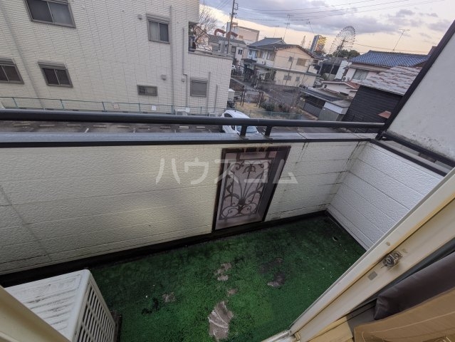 19/27 バルコニー