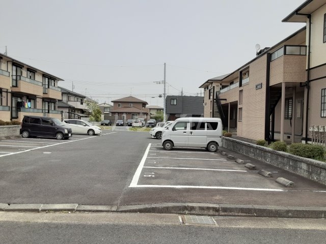 19/20 駐車場