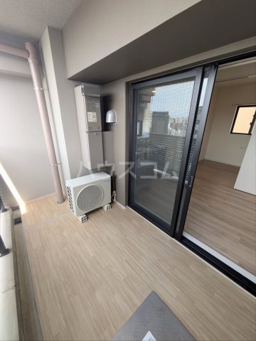 15/26 バルコニー