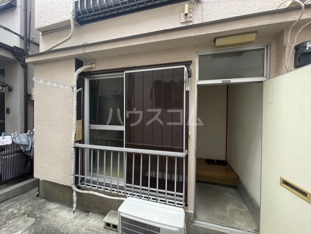 22/24 エントランス