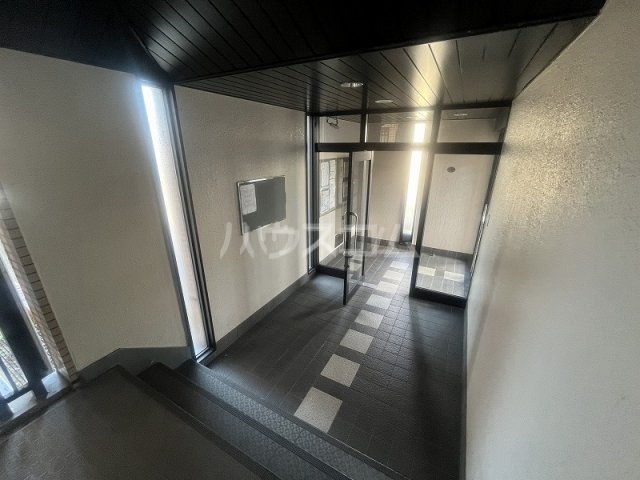 2/8 エントランス