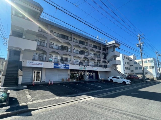 7/12 エントランス