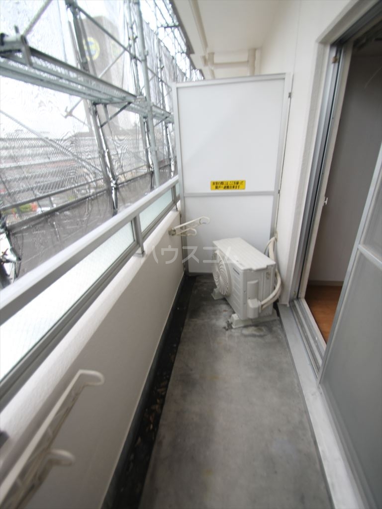 14/27 バルコニー