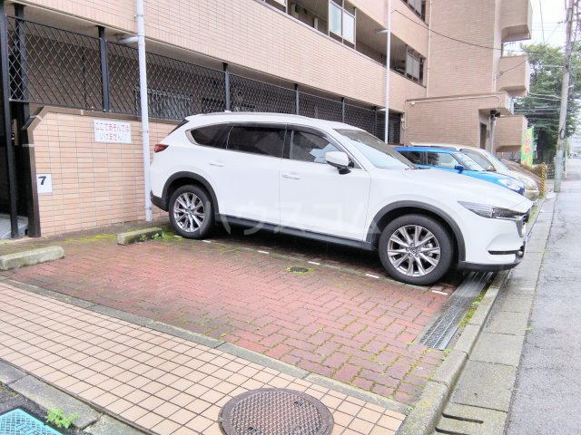 2/8 駐車場