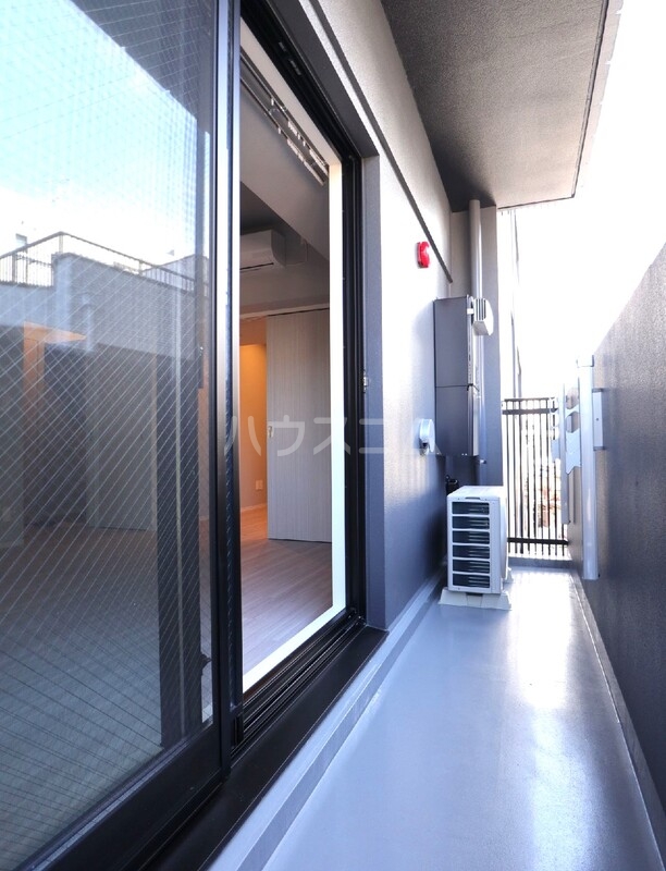 17/28 バルコニー