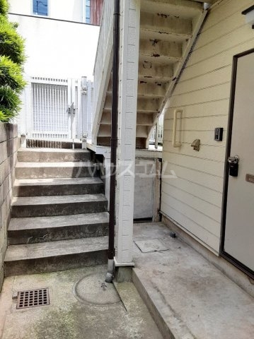 2/3 エントランス