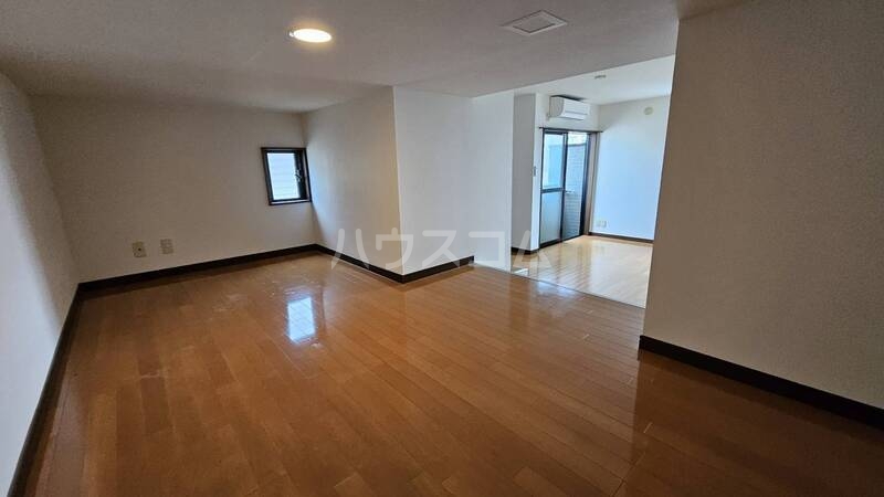 3/7 リビング/ダイニング