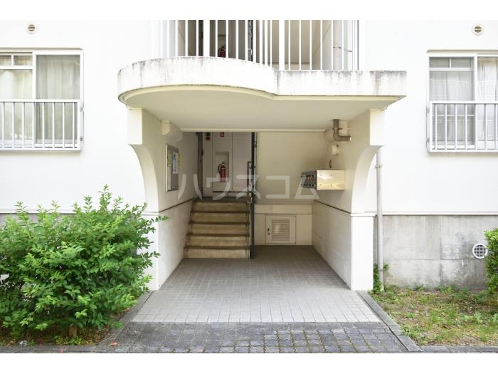 2/11 エントランス