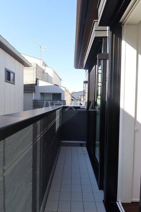 13/23 バルコニー