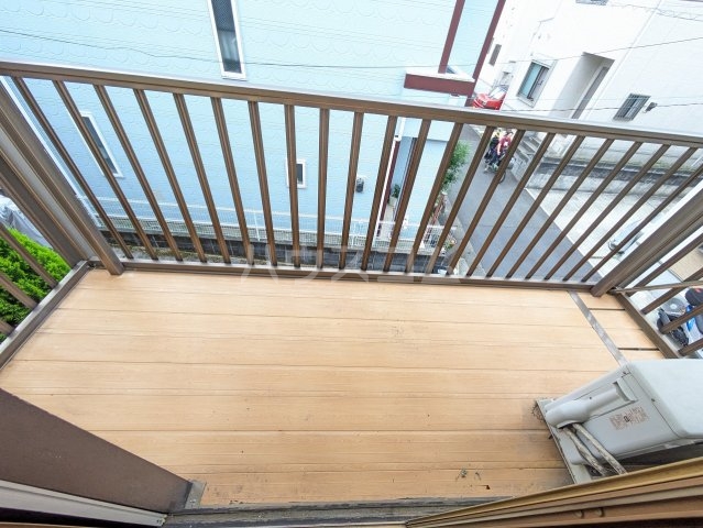 23/30 バルコニー