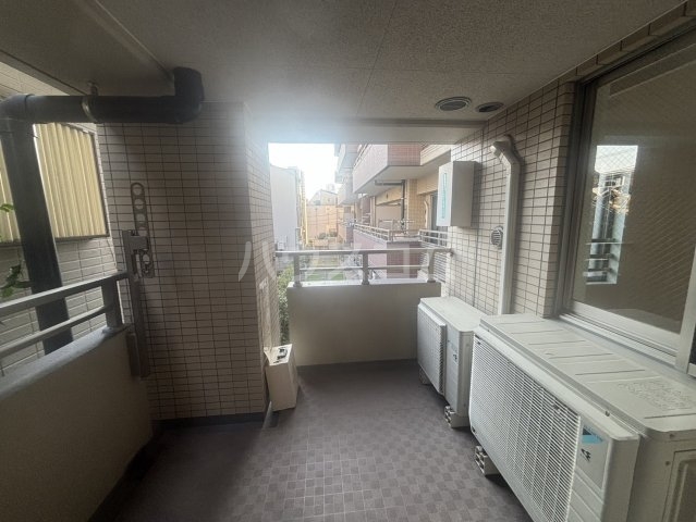 17/30 バルコニー