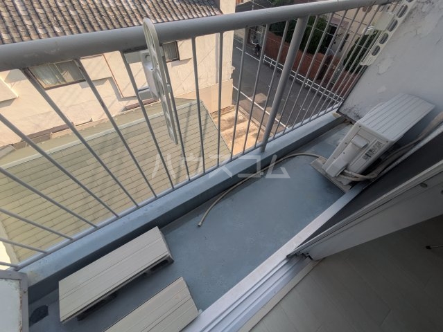 20/30 バルコニー