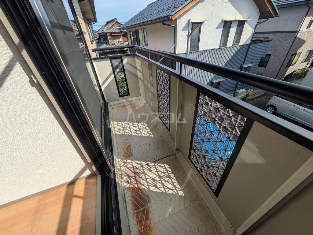 16/20 バルコニー