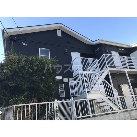 15/22 エントランス