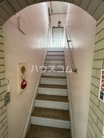 14/21 エントランス