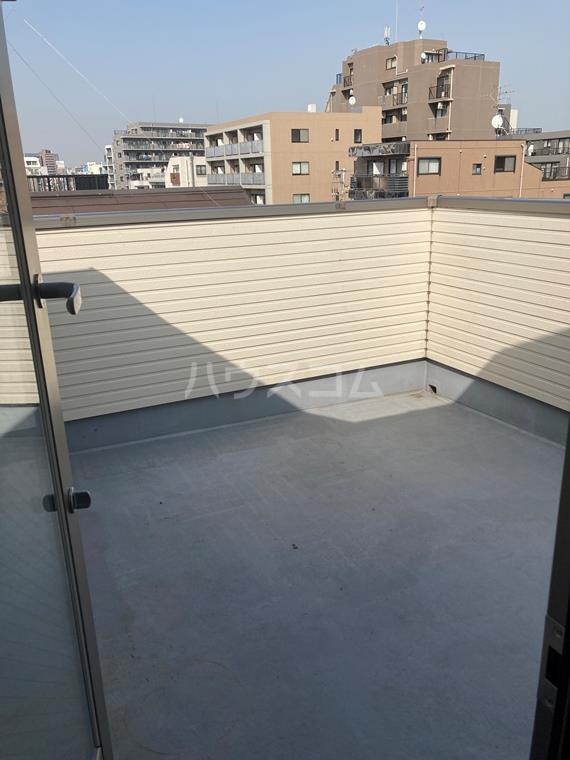 11/23 バルコニー