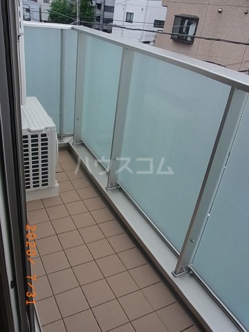 15/26 バルコニー