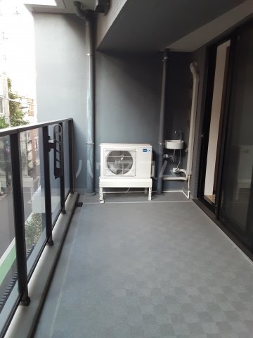 14/27 バルコニー