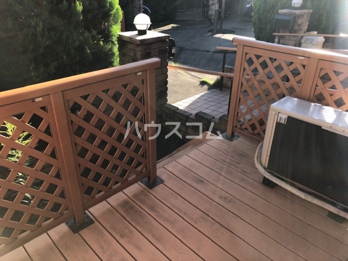 15/19 エントランス