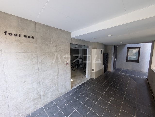 2/13 エントランス