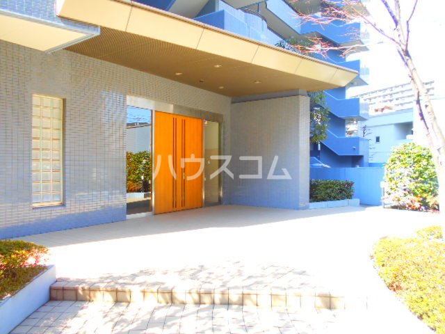 2/8 エントランス