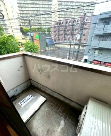 13/22 バルコニー