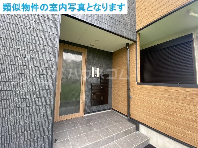 16/25 エントランス